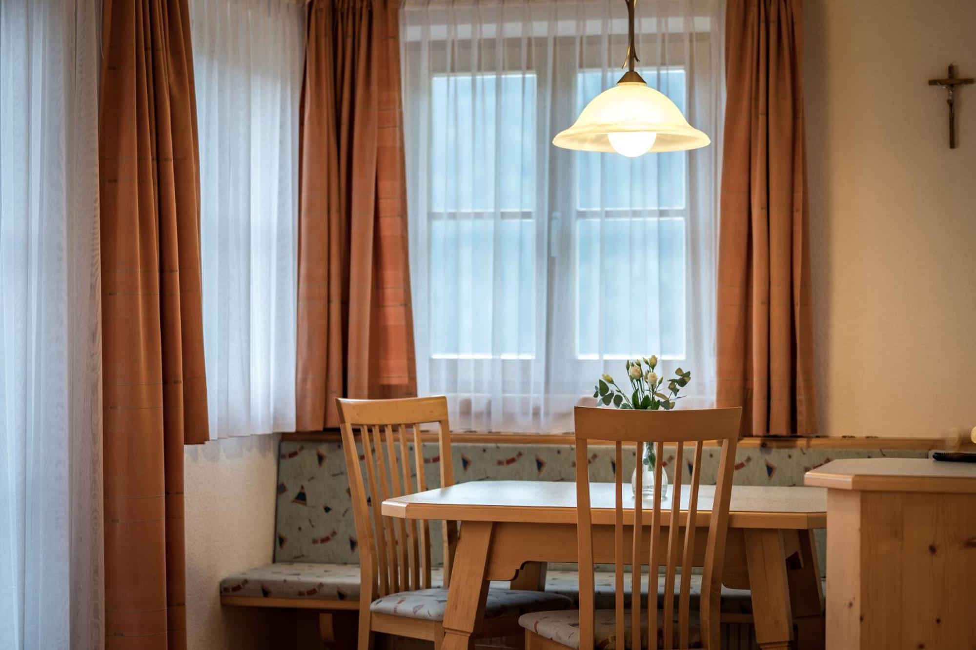 אינרבילגרטן Apartmenthaus Gutwenger מראה חיצוני תמונה